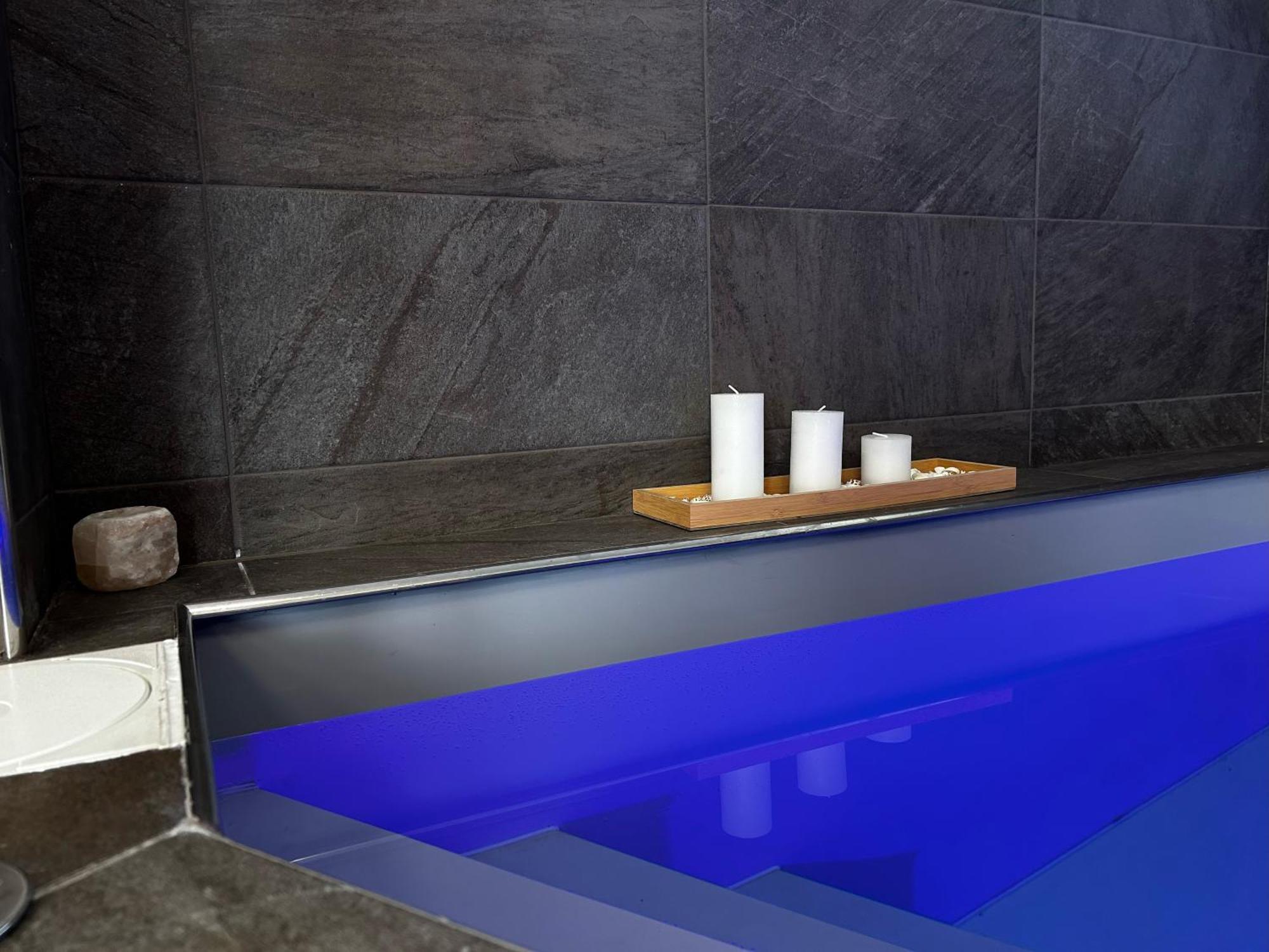 Arkada Hotel Bučovice Zewnętrze zdjęcie