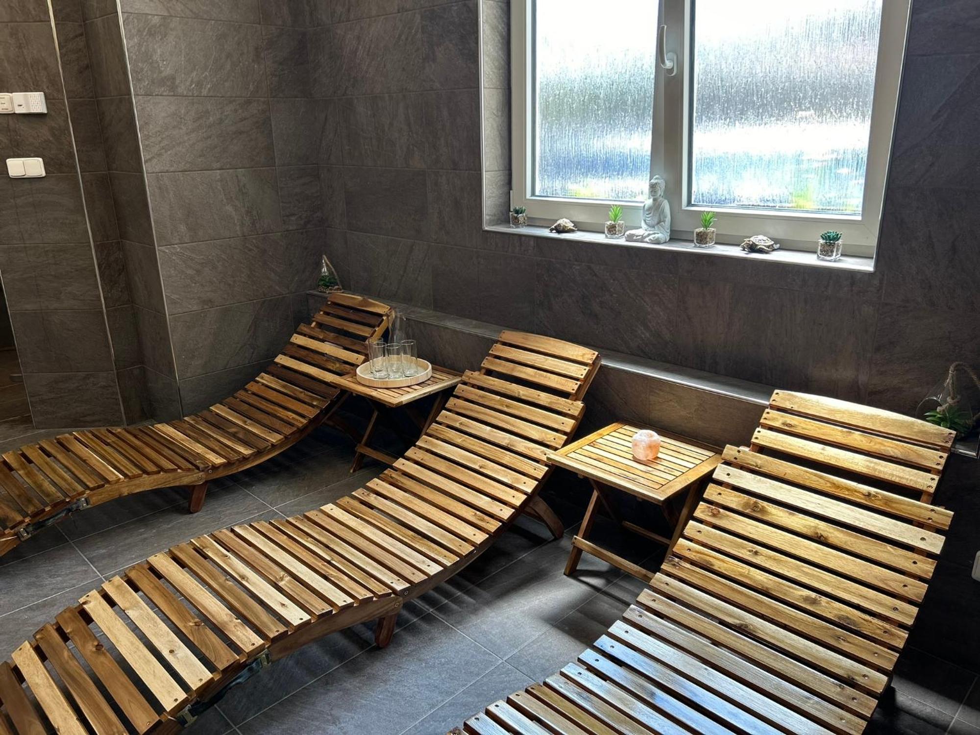 Arkada Hotel Bučovice Zewnętrze zdjęcie