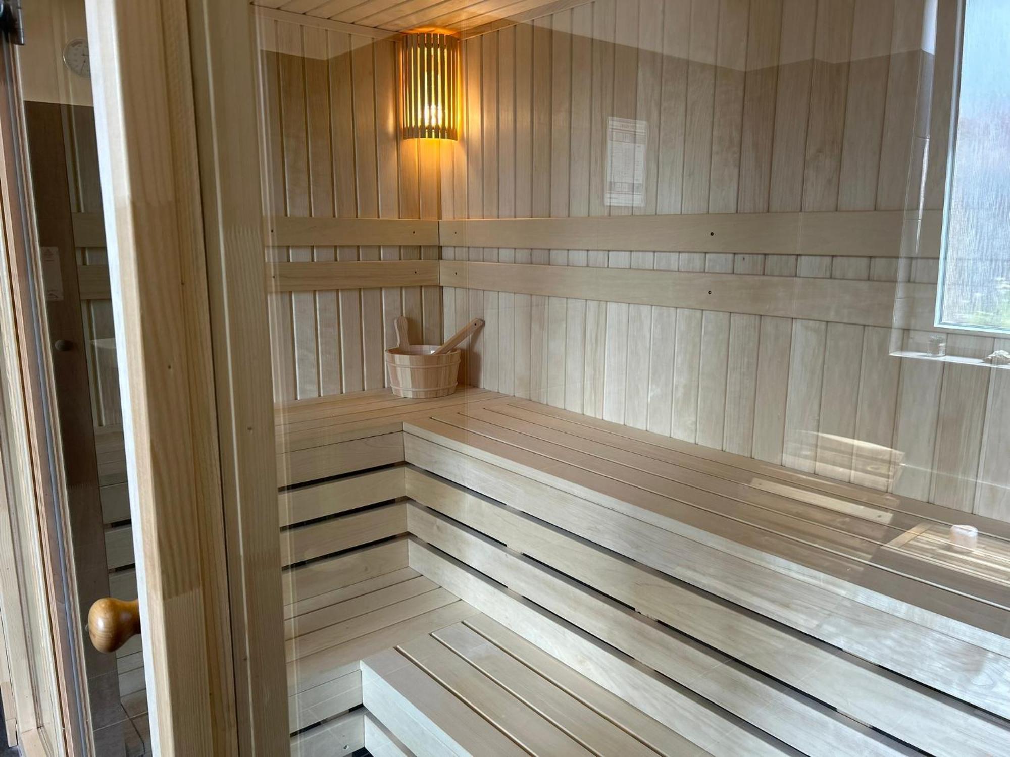 Arkada Hotel Bučovice Zewnętrze zdjęcie