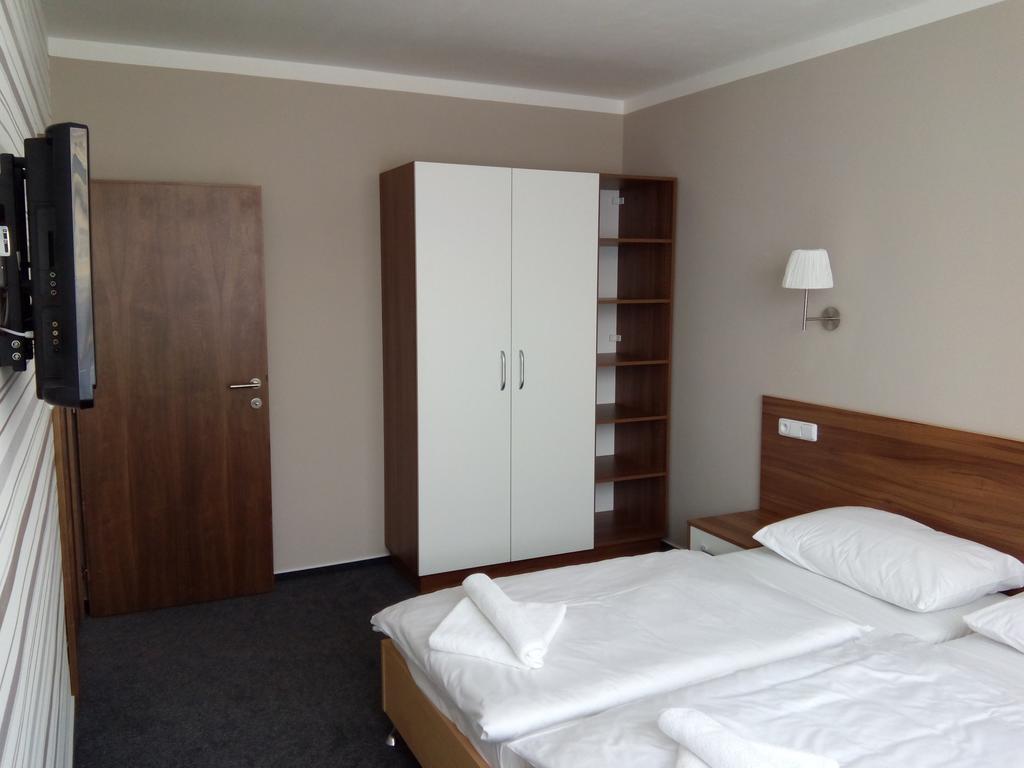 Arkada Hotel Bučovice Zewnętrze zdjęcie